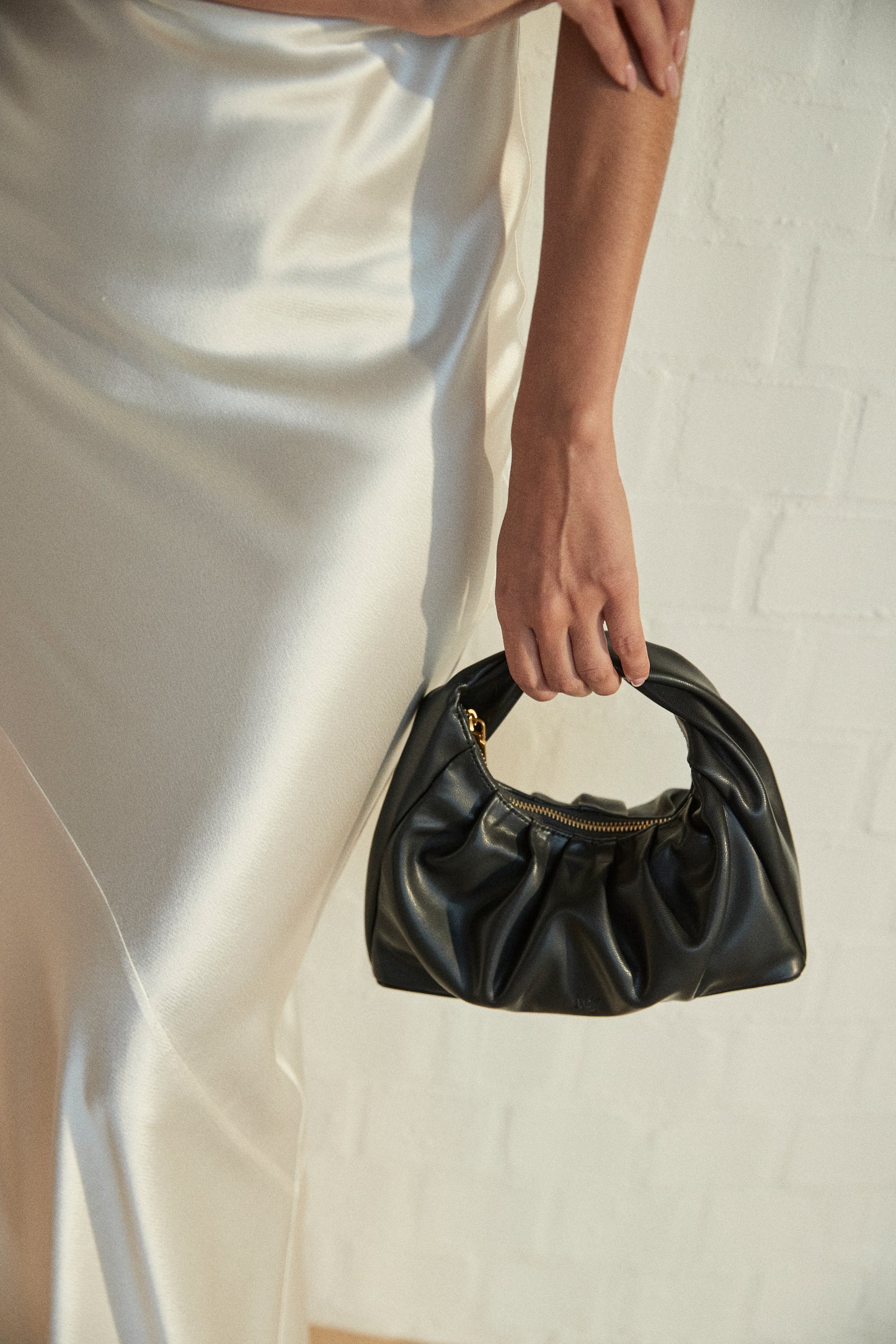 Mini Scrunchee - Black